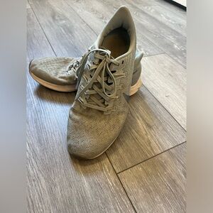 Nike Air Zoom Pegasus Running Sneaker Size 8 Light Blue